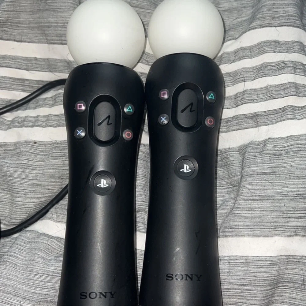 PLAYSTATION VR HEADSET
